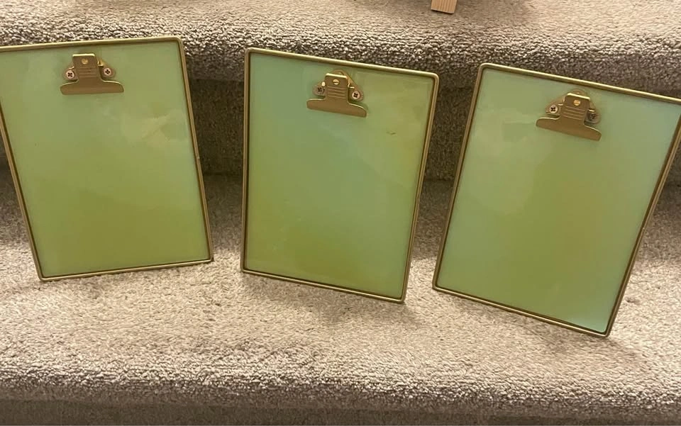 3 new clip boards, 2 chalkboard stands $10 all - photo 2
