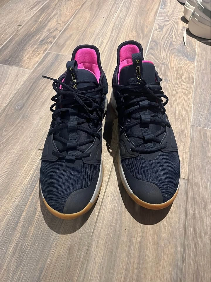 Paul George Basketball Shoes Size 13 - photo 2