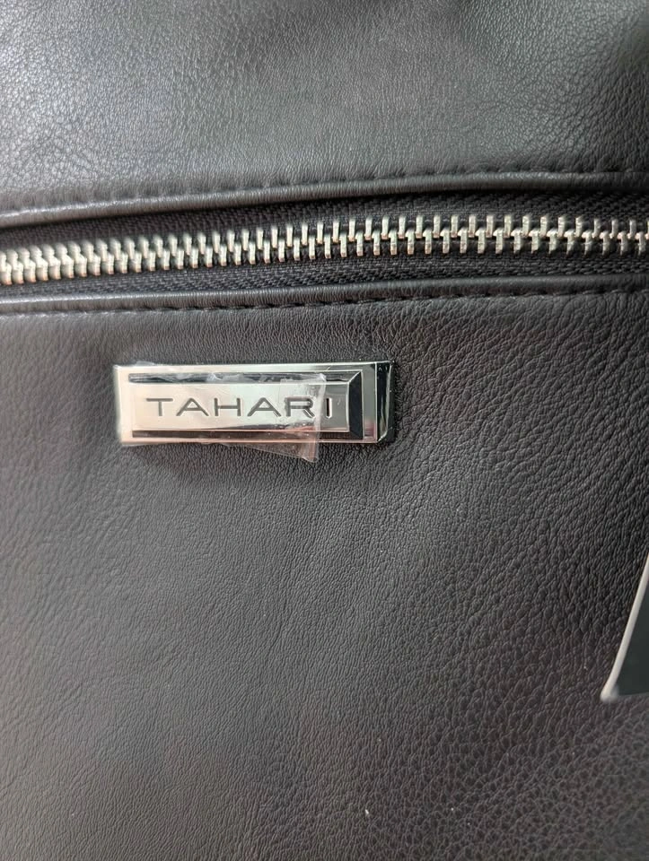 Tahari Cross Body Bag - photo 3