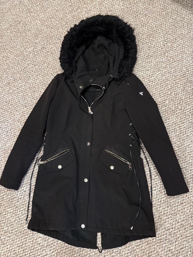 Guess fall/spring jacket
