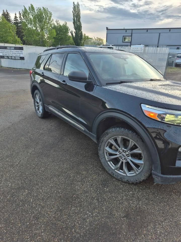 2022 Ford Explorer - photo 3