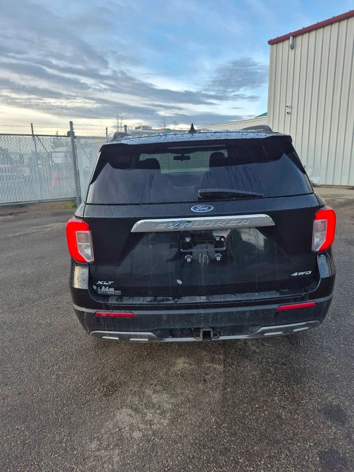 2022 Ford Explorer - photo 4