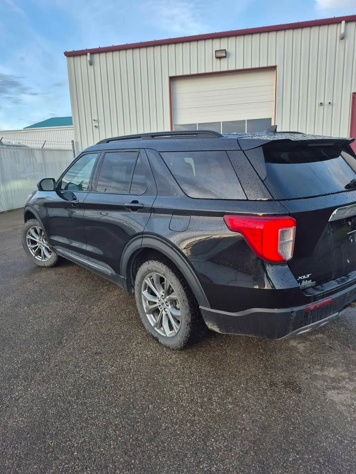 2022 Ford Explorer - photo 5