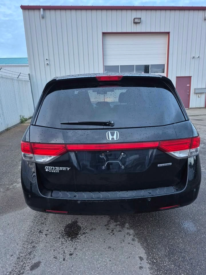 2015 Honda Odyssey - photo 4