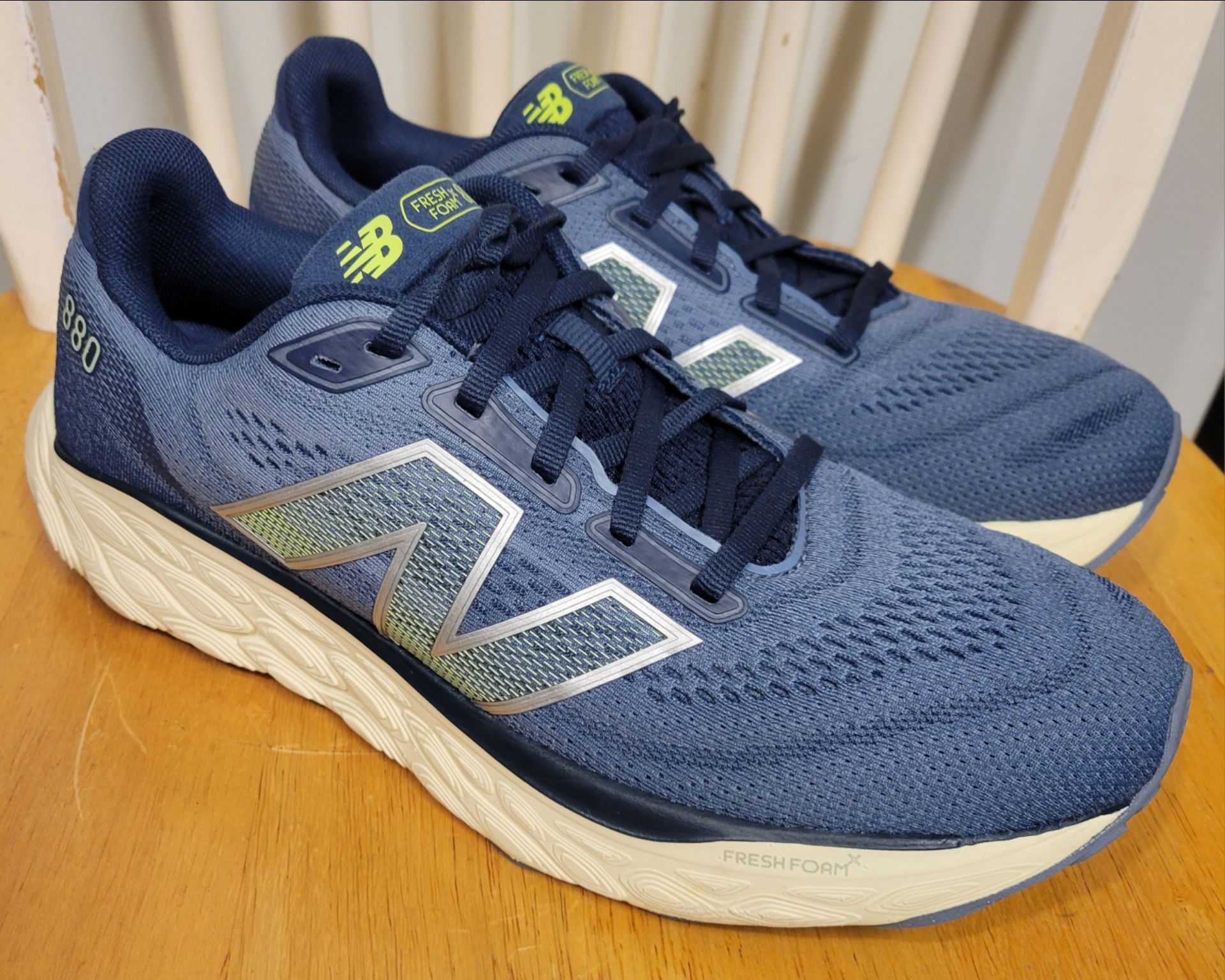 New Balance Fresh Foam X 880 V14 Men’s Running Shoes Size 9