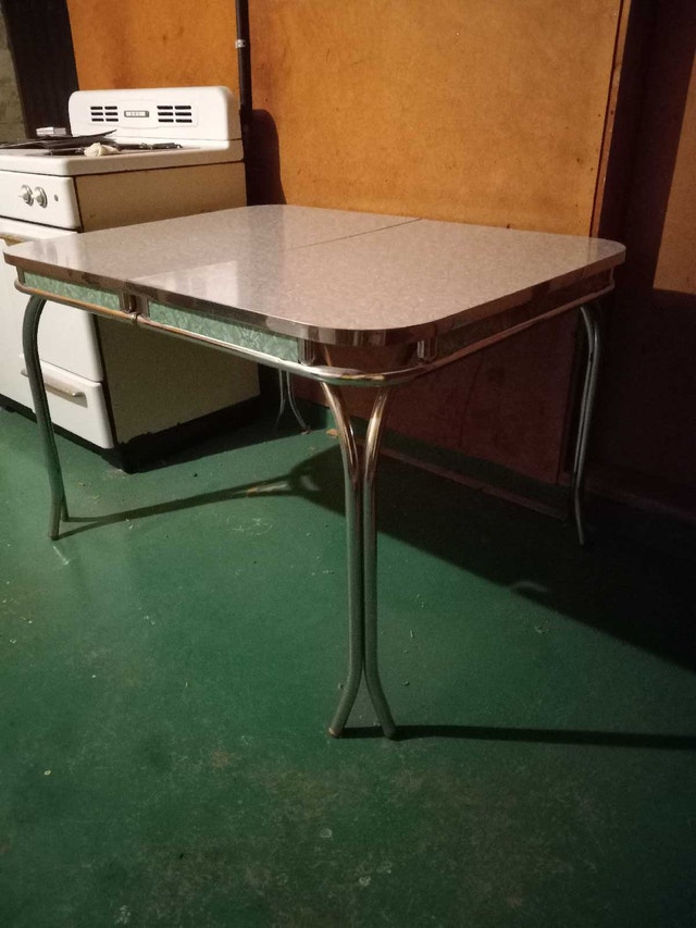 Vintage Chrome Dining Room Set - photo 2