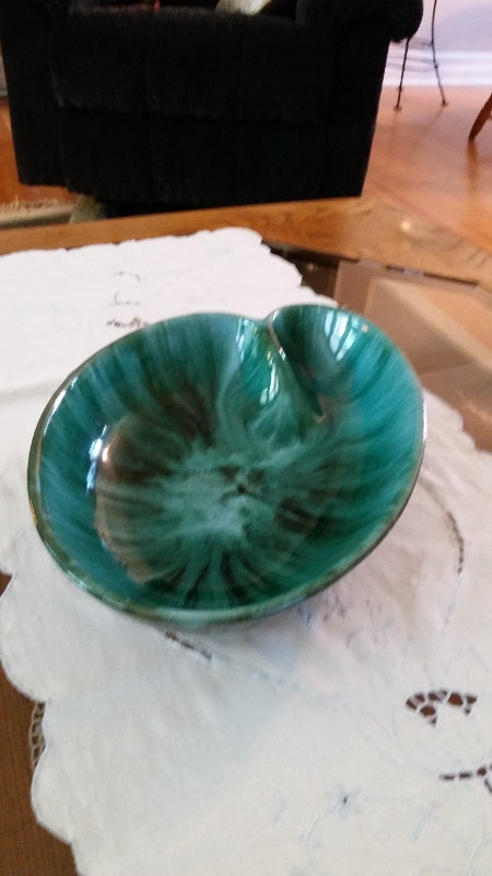 Blue Mountain Pottery (Vintage) Collector Item - photo 2