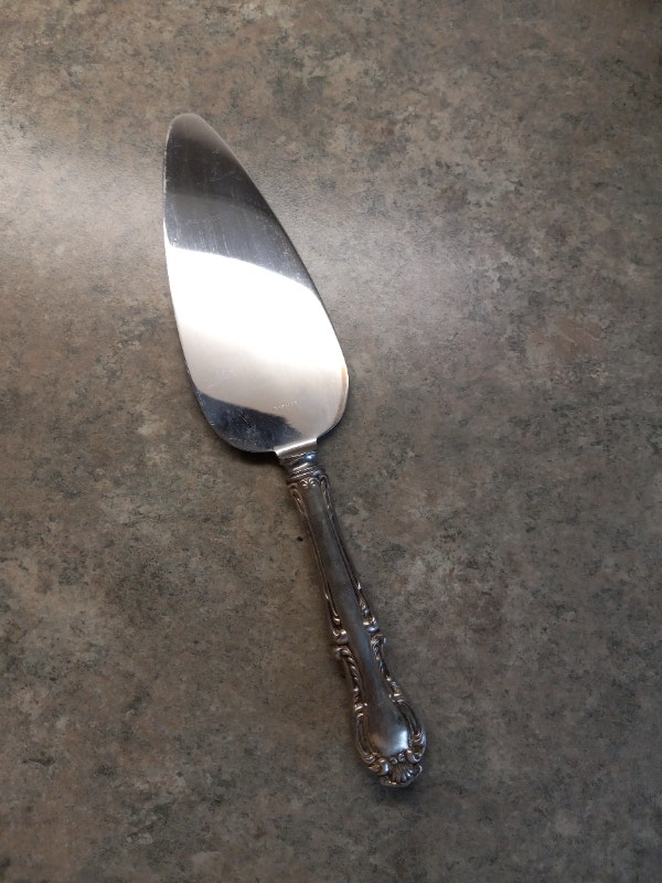 Wedding Cake Server (Antique) - photo 4