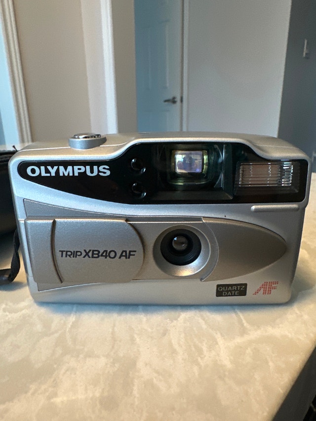 Olympus Trip XB40 AF 35mm Point & Shoot Film Camera - photo 2