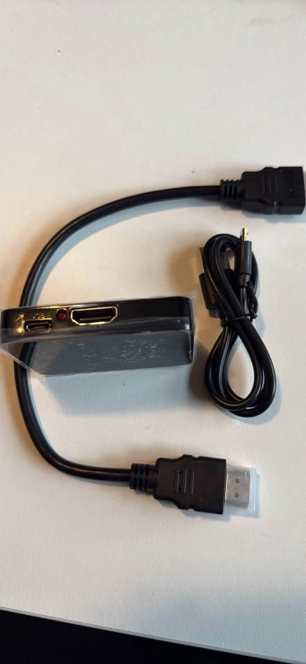 HDMI Splitter 1 Input to 2 Outputs (Screen Mirroring) - Brand Ne - photo 3