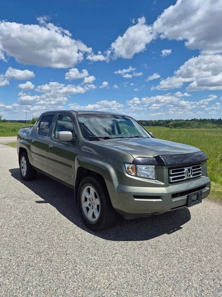 2007 Honda Ridgeline - photo 2