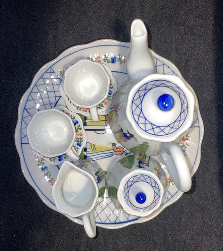 Hand Painted Folk Art~Child's -Decorative China 10 Piece Tea Set - photo 3