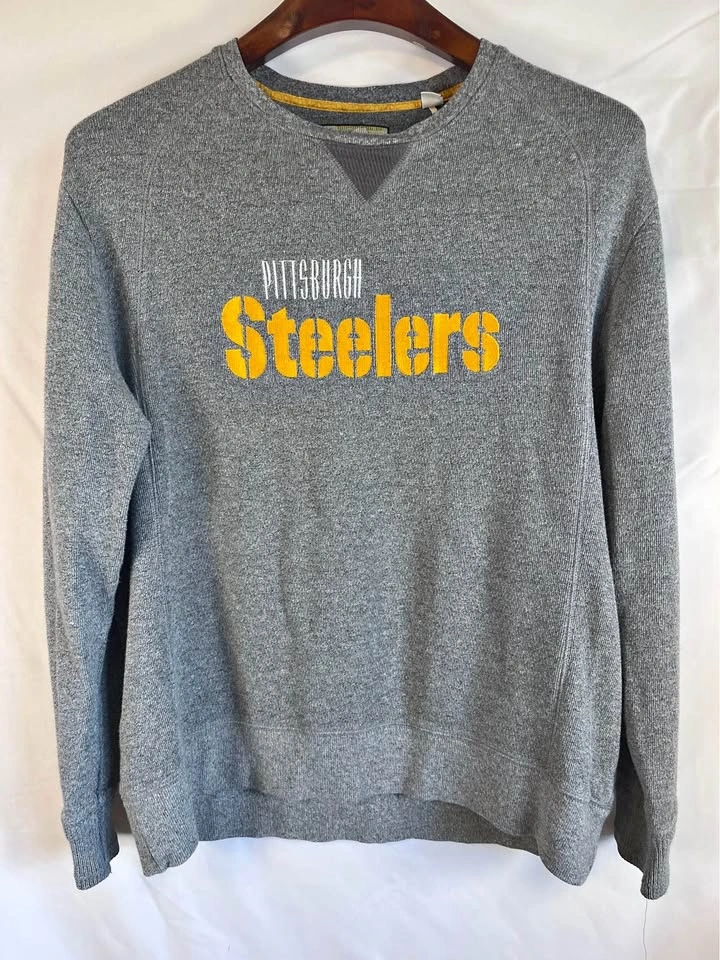 Tommy Bahama NFL Collection Pittsburgh Steelers Pullover: Men’s