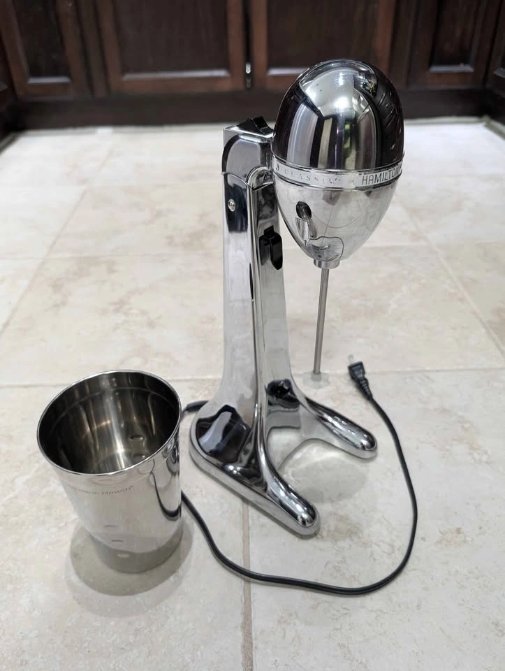 Hamilton Beach Milkshake Maker - photo 2