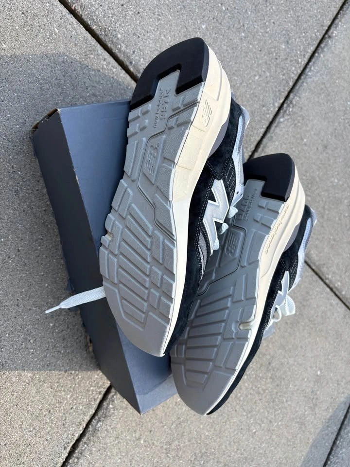 New Balance 997R Sneakers - photo 2