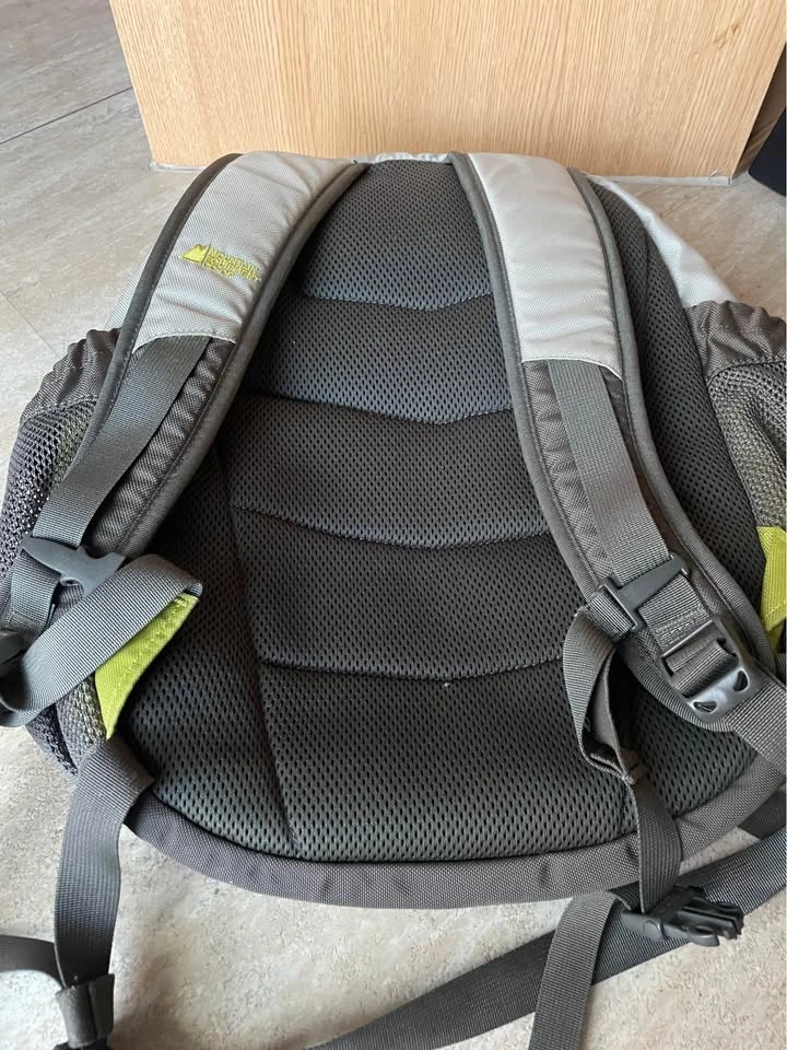 Mountain Equipment Co-op Backpack – Grey Hiking/School Bag - photo 3