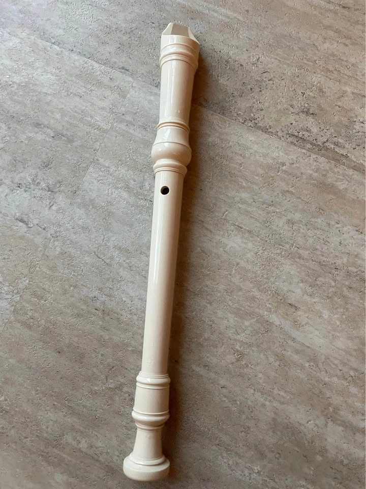 Yamaha Soprano Recorder with Case – Baroque Fingering - photo 3