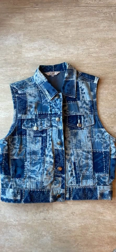 Vintage Lee Gossip Denim Patchwork Skirt & Matching Vest Set - photo 4
