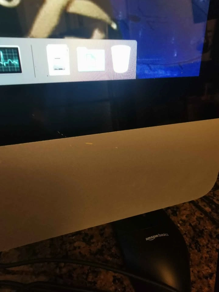 Apple Mid-2011 iMac (21-inch) - photo 2