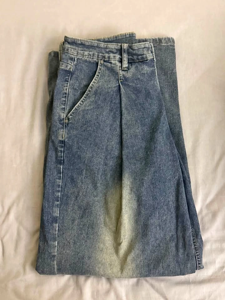 Medium sized pants