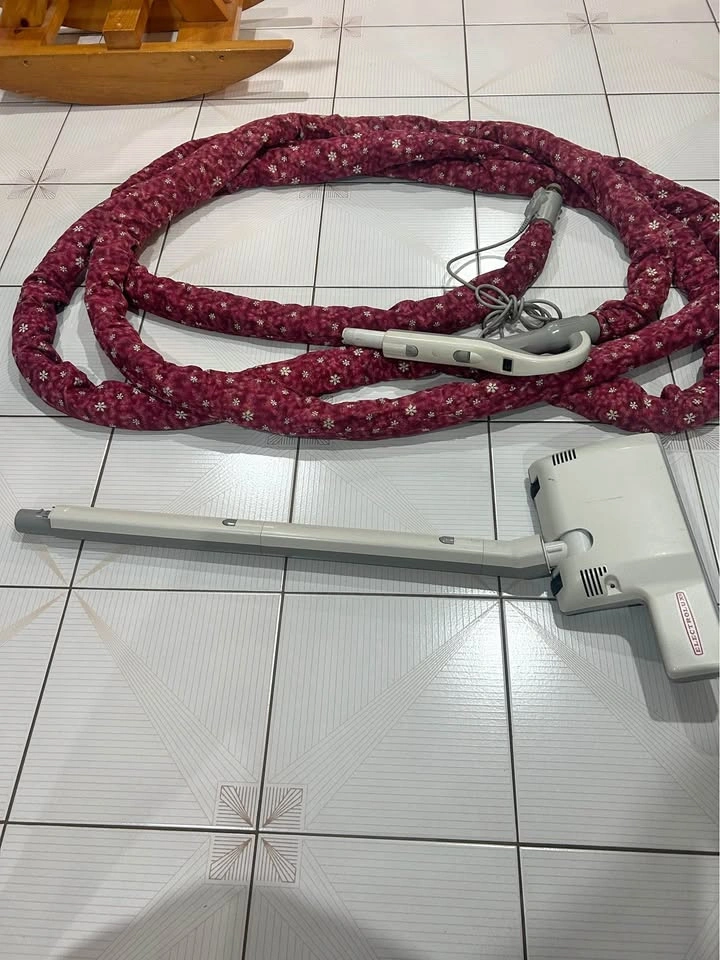 Electrolux Central Vacuum Hose and Power Head