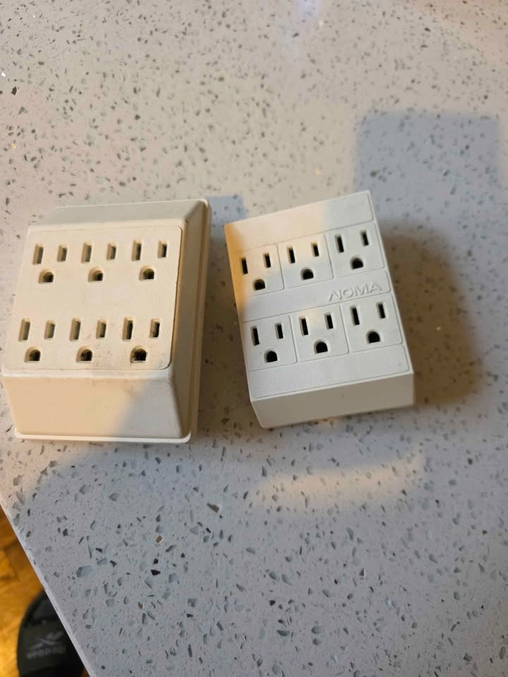 NOMA 6-Outlet Wall Tap Adapters - photo 2