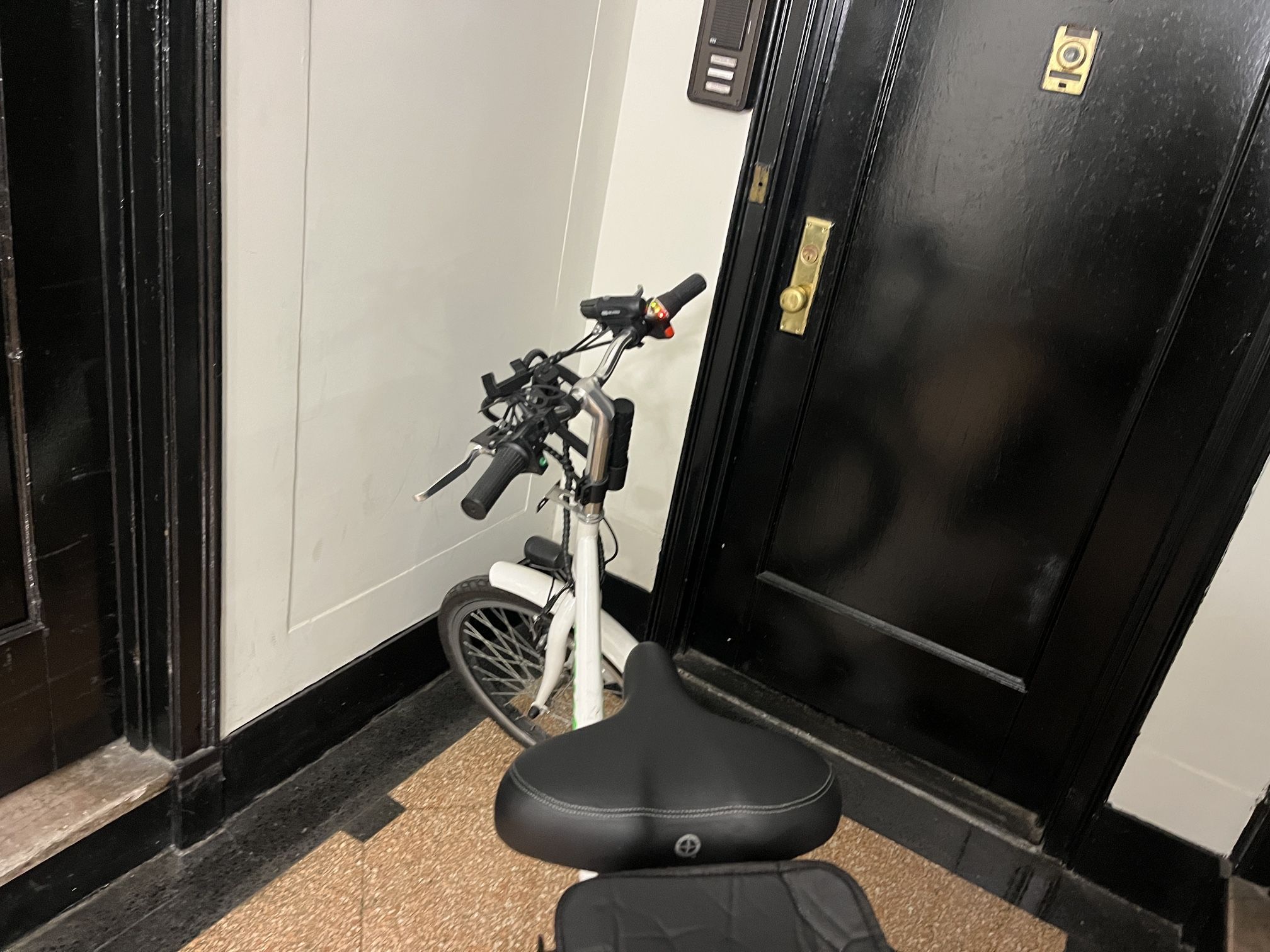 E-bike - photo 2