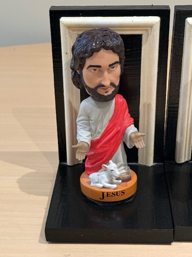 Jesus and William Shakespeare Bookends - photo 3