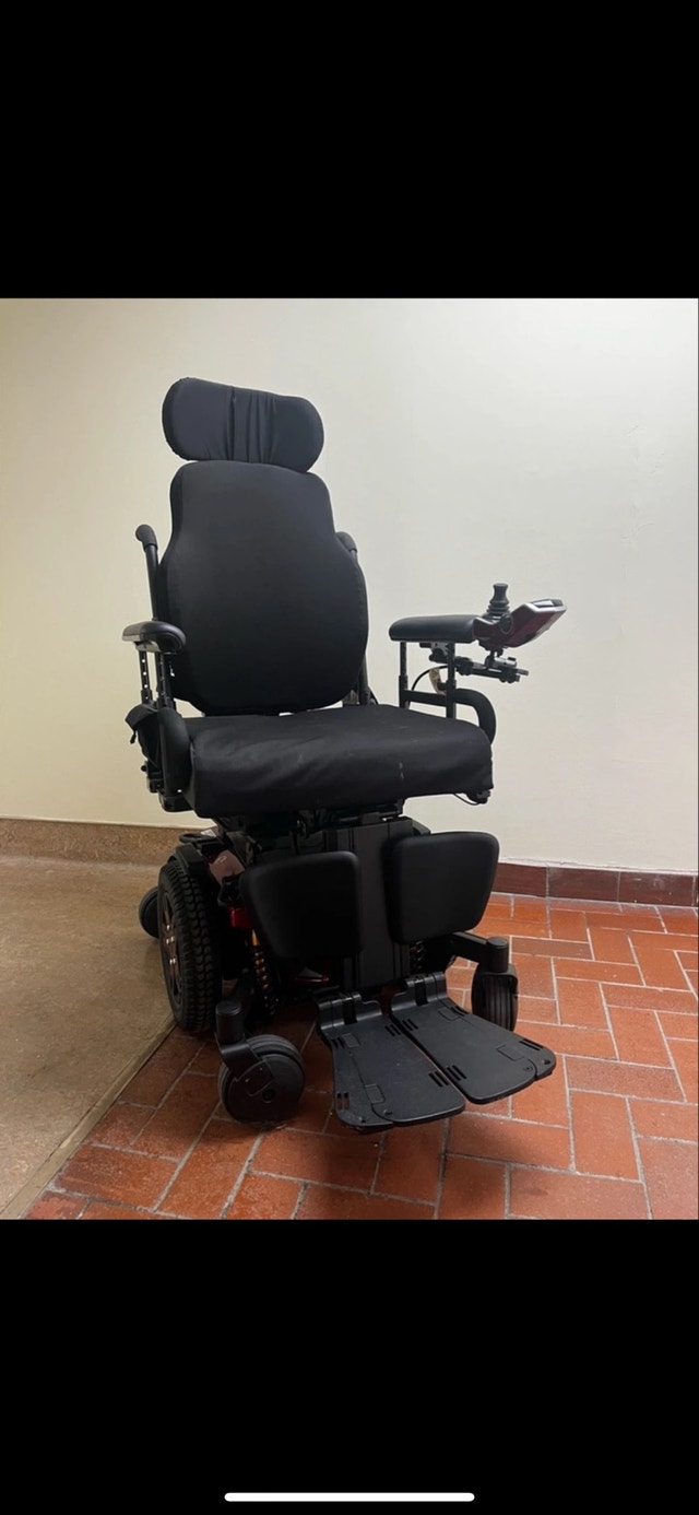 Quantum Edge 3 Electric Wheelchair - photo 2