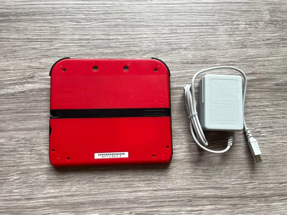 Modded Nintendo 2DS Red - photo 3