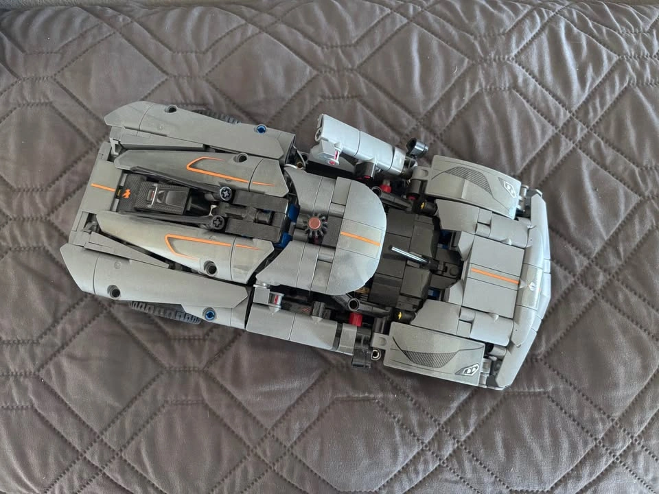 LEGO Technic Koenigsegg Jesko Absolut 42173 - photo 5