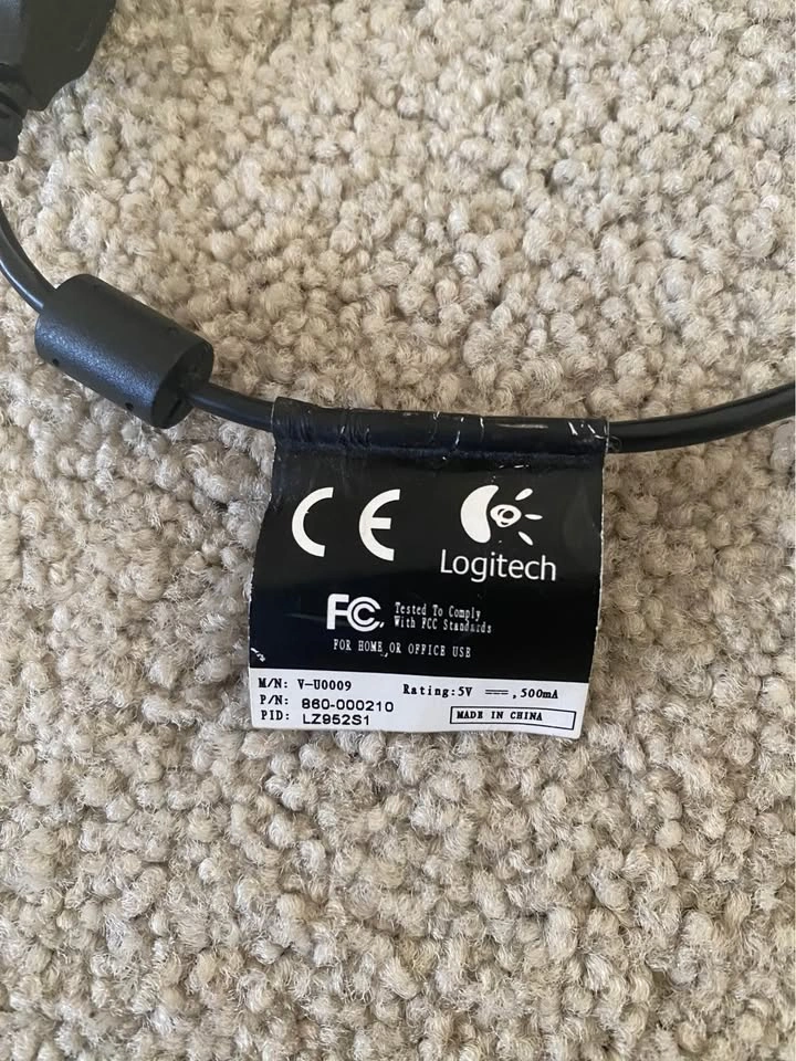 Logitech 720p Pro 9000 webcam - photo 2