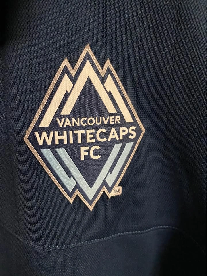 Vancouver Whitecaps Polo Shirt (Medium) - photo 4
