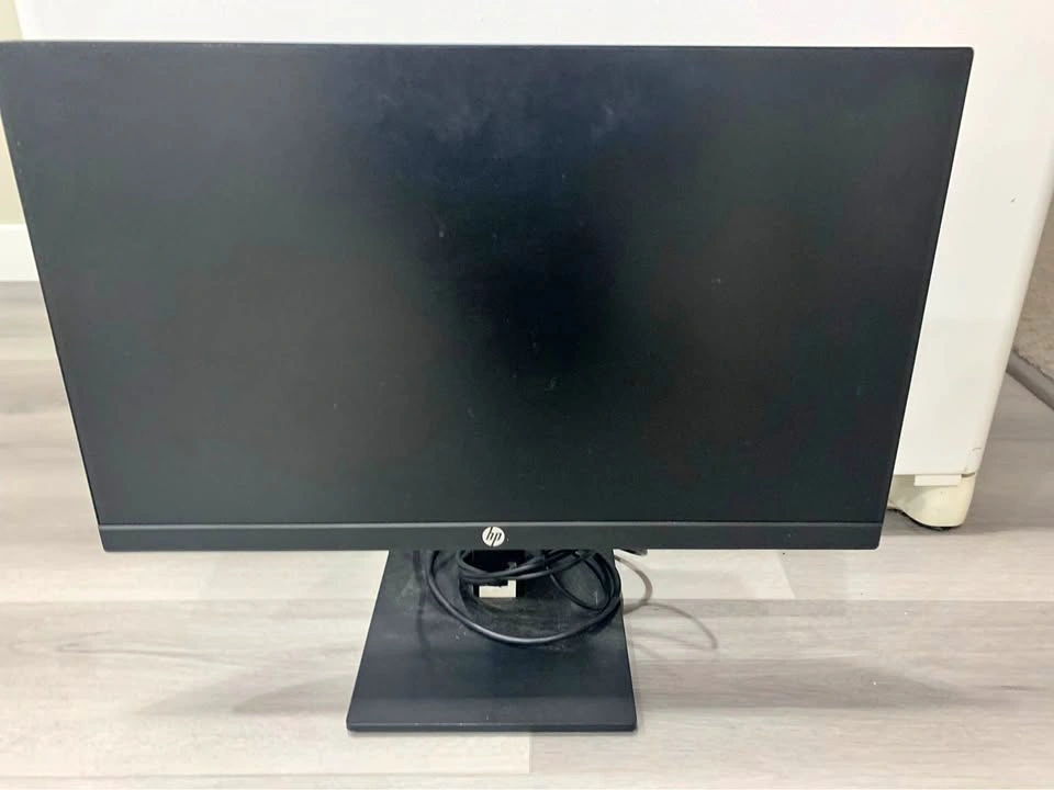 HP P24h G4 23.8-inch Monitor