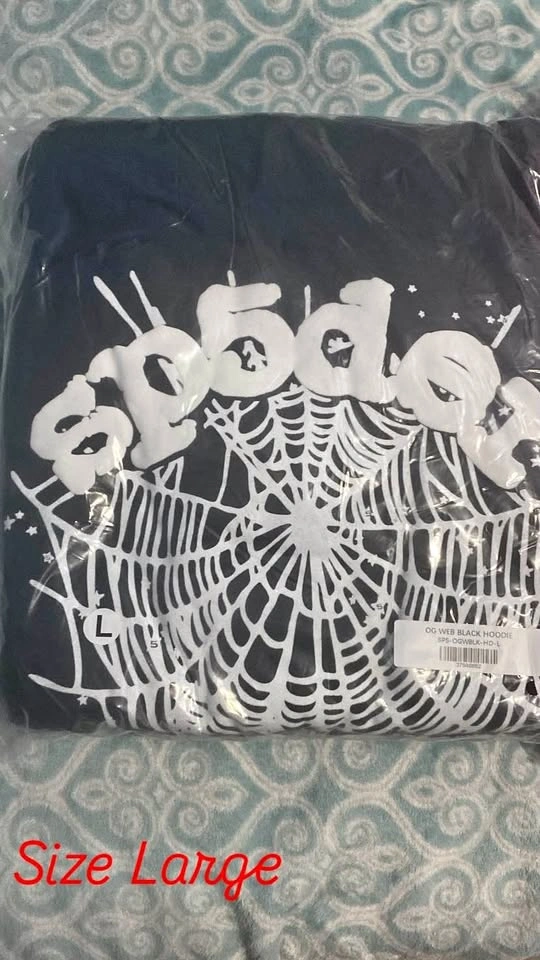 Spider hoodie black