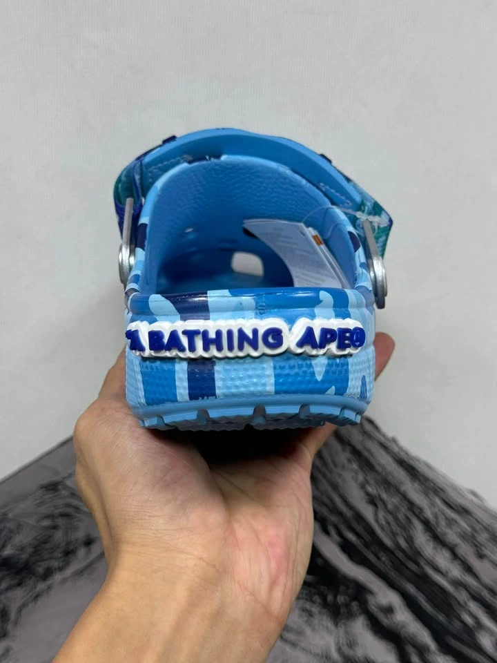 Crocs x BAPE Classic Clog Blue Camo (No Box Cheaper) - photo 3