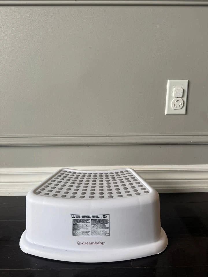 Dreambaby Toddler Step Stool - photo 2