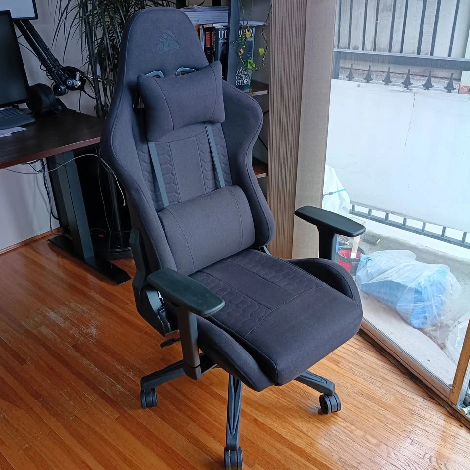 Corsair TC100 Relaxed Ergonomic Gaming Chair Office Chair - photo 5