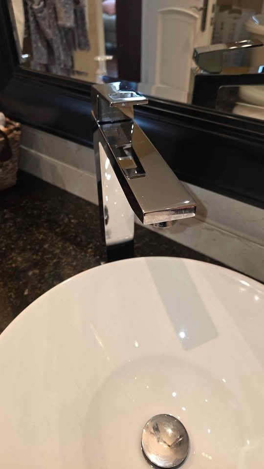 Grohe Eurocube Single Hole Single-Handle Vessel Sink Faucet - photo 5