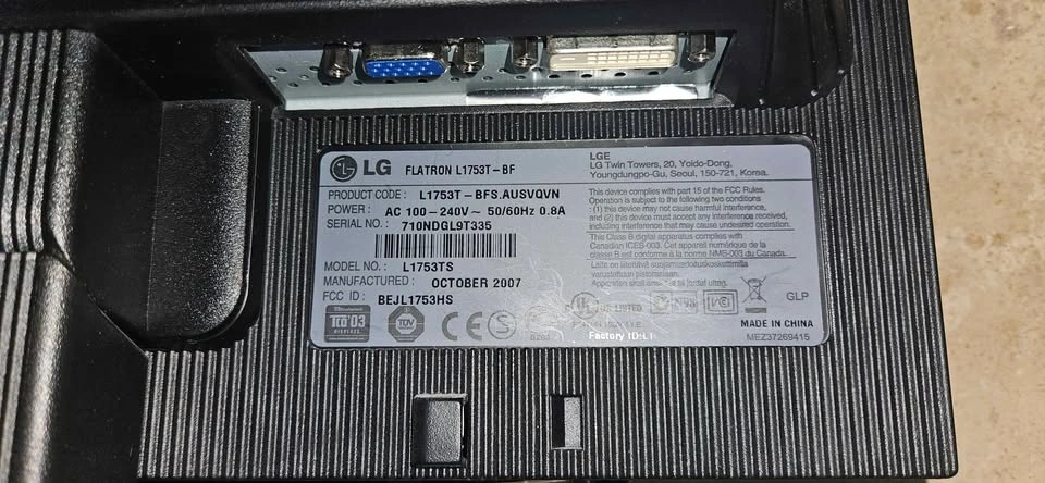 LG Flatron 1753T BF LCD Monitor 17" - photo 3