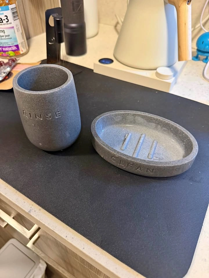 Toothbrush and soap plate