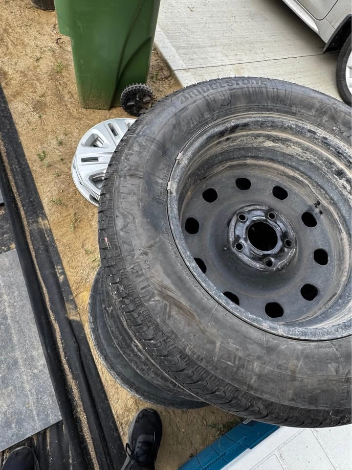 Rims and tires 5x 127mm 225 65 r17 - photo 5