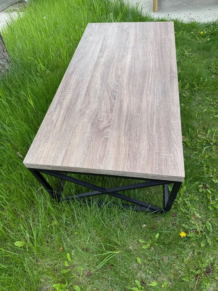 Brand New Monarch Specialties Coffee Table - photo 3