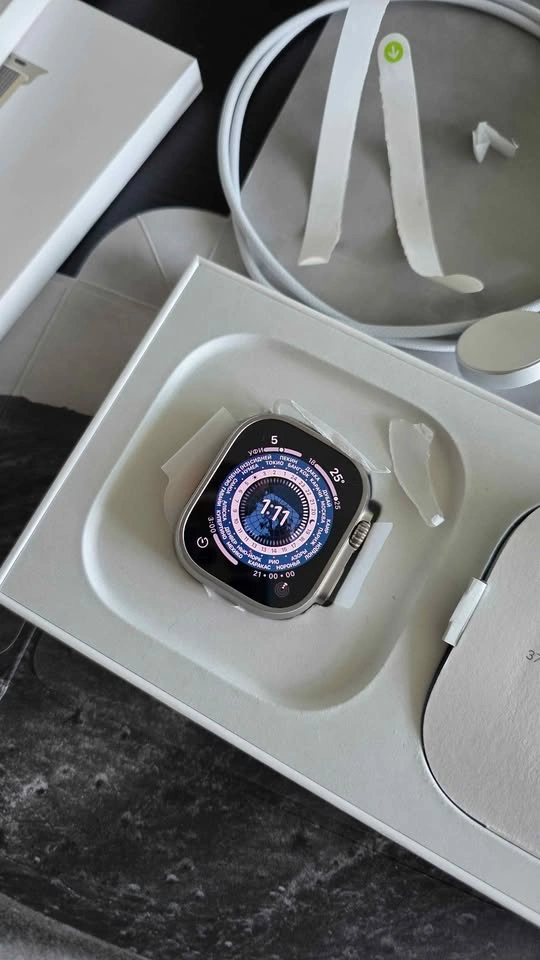 Apple Watch Ultra (brand new) - photo 3
