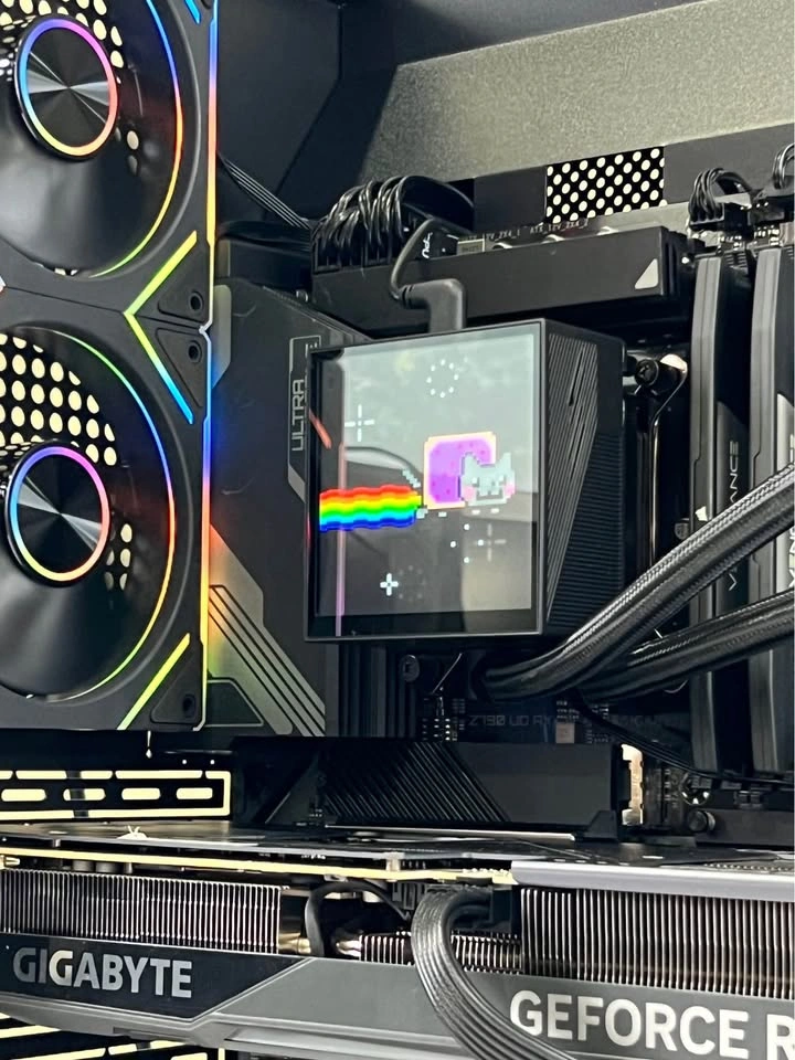 RTX 5070 Ti - Intel I9-14900KF - 32GB DDR5 - Gaming PC - photo 2