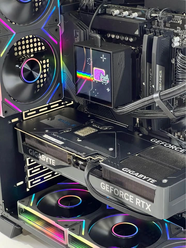 RTX 5070 Ti - Intel I9-14900KF - 32GB DDR5 - Gaming PC - photo 3