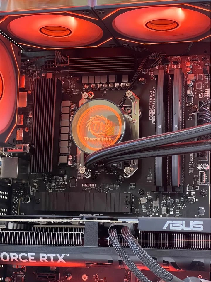 Gaming PC - RTX 5070 | Ryzen 7 7800X3D | 32GB DDR5 | 1TB SSD - photo 2