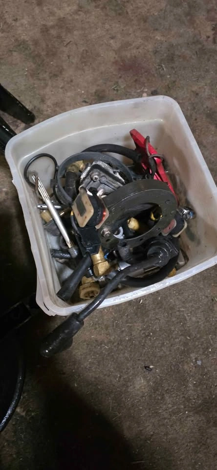 Mercury boat motor 7.5h.p. - photo 3