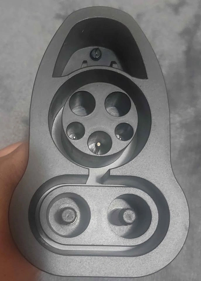 CCS1 to Tesla EV Charging Adapter - photo 4