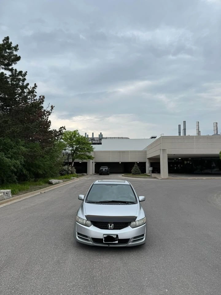 2010 Honda Civic - Safety Certified - photo 4